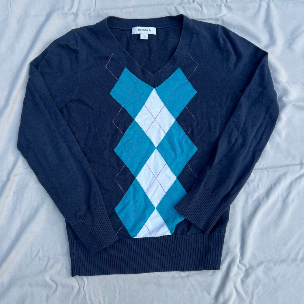 Argyle pull over sweater